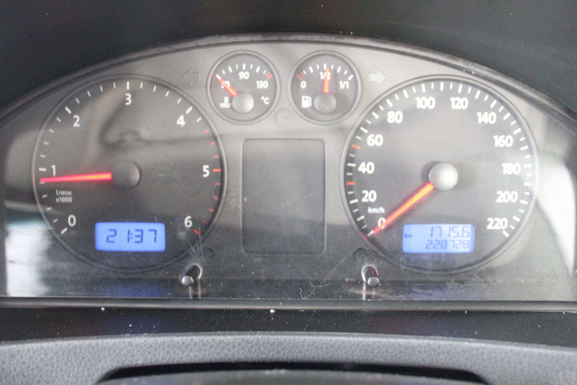 10 x TRAFALGAR HI-VIS Day/Night Safety Vest, Size 2XL, Yellow.