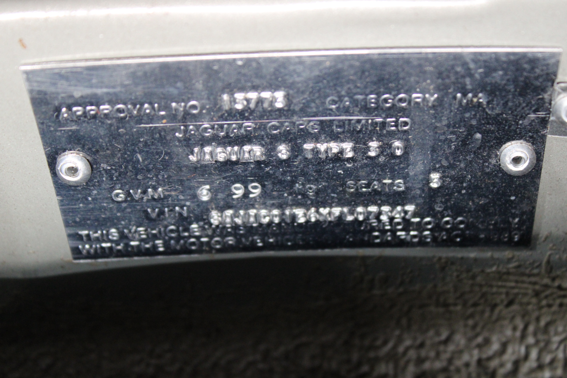 3 Packs of 5 x VOREL Sanding Belts, 75x533 mm, P80.