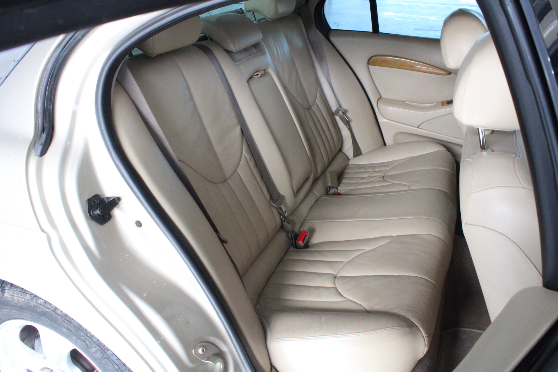 HITACHI Sub Fence (A) Assembly C12LDH/FDH Replacement Part, 325270.