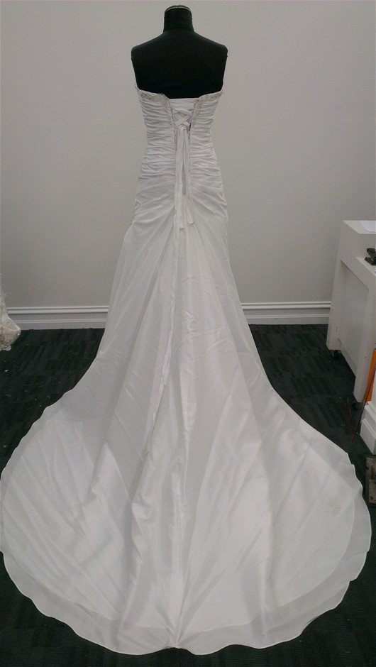 Wolf Blass Red Label Semillon Sauvignon Banc (6x 750mL)