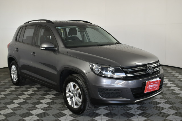 1.5ct Round Simulated Diamond 925 Sterling Silver Ring - Size 5