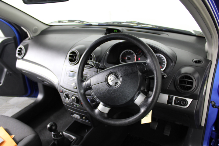 Heart 925 Sterling Silver Simulated Diamonds Dangling Earrings