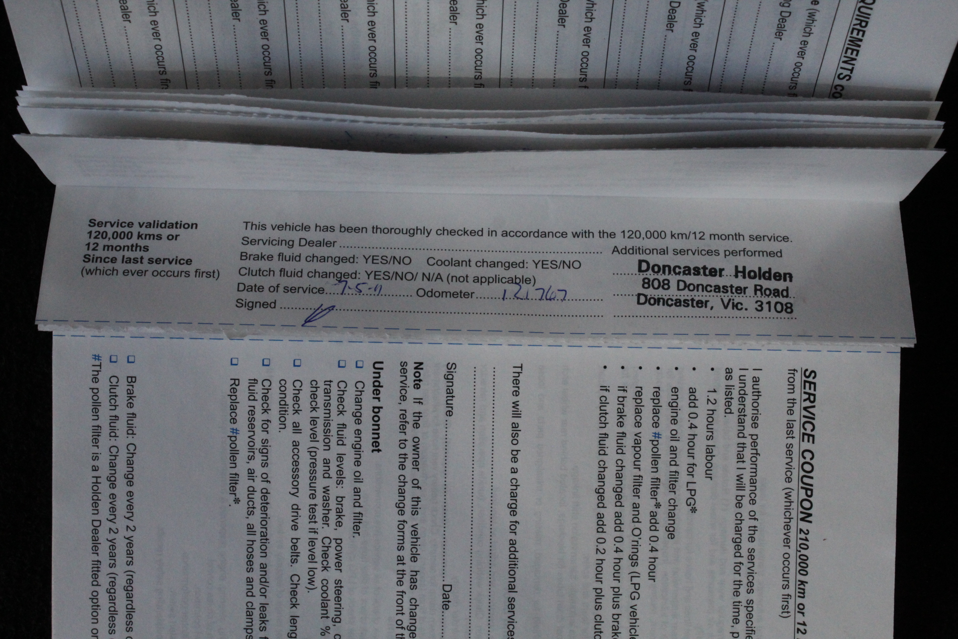 6-7mm Black Pearl & Rhinestone Real Platinum Plated Bracelet