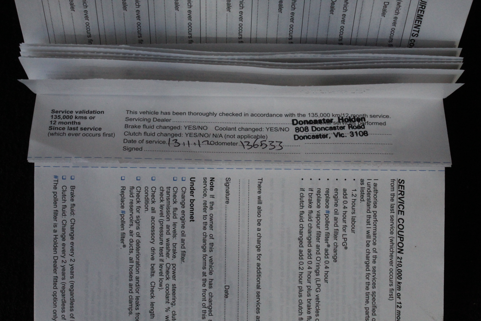 Baroque Pearls & Large Lobster Clasp Gold Plated Bracelet