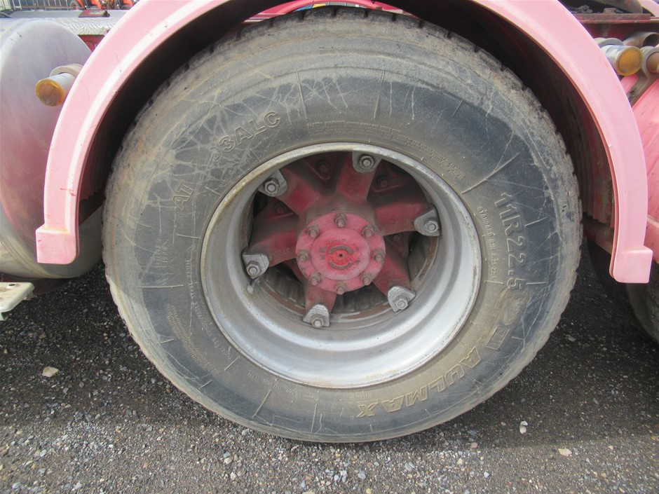 0.5ct 925 Silver Simulated Diamonds Round Pendant Necklace