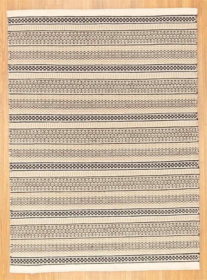 Smart Watch for Men Women Fitness Watch with Heart Rate/