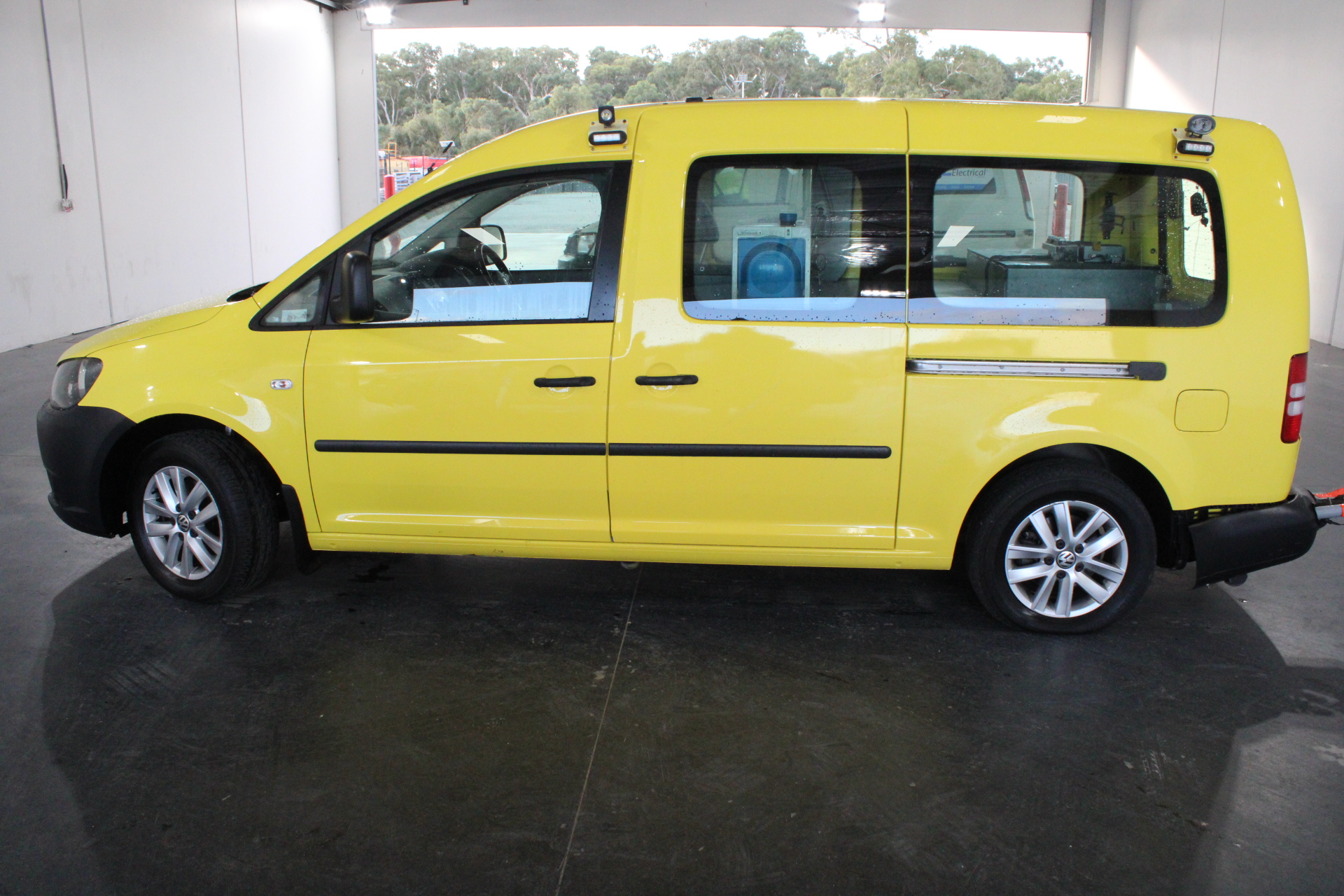 BIJ'OR-18ct Heavy Yellow Gold Plated Men's 4mm Band Ring - USA,RRP $59