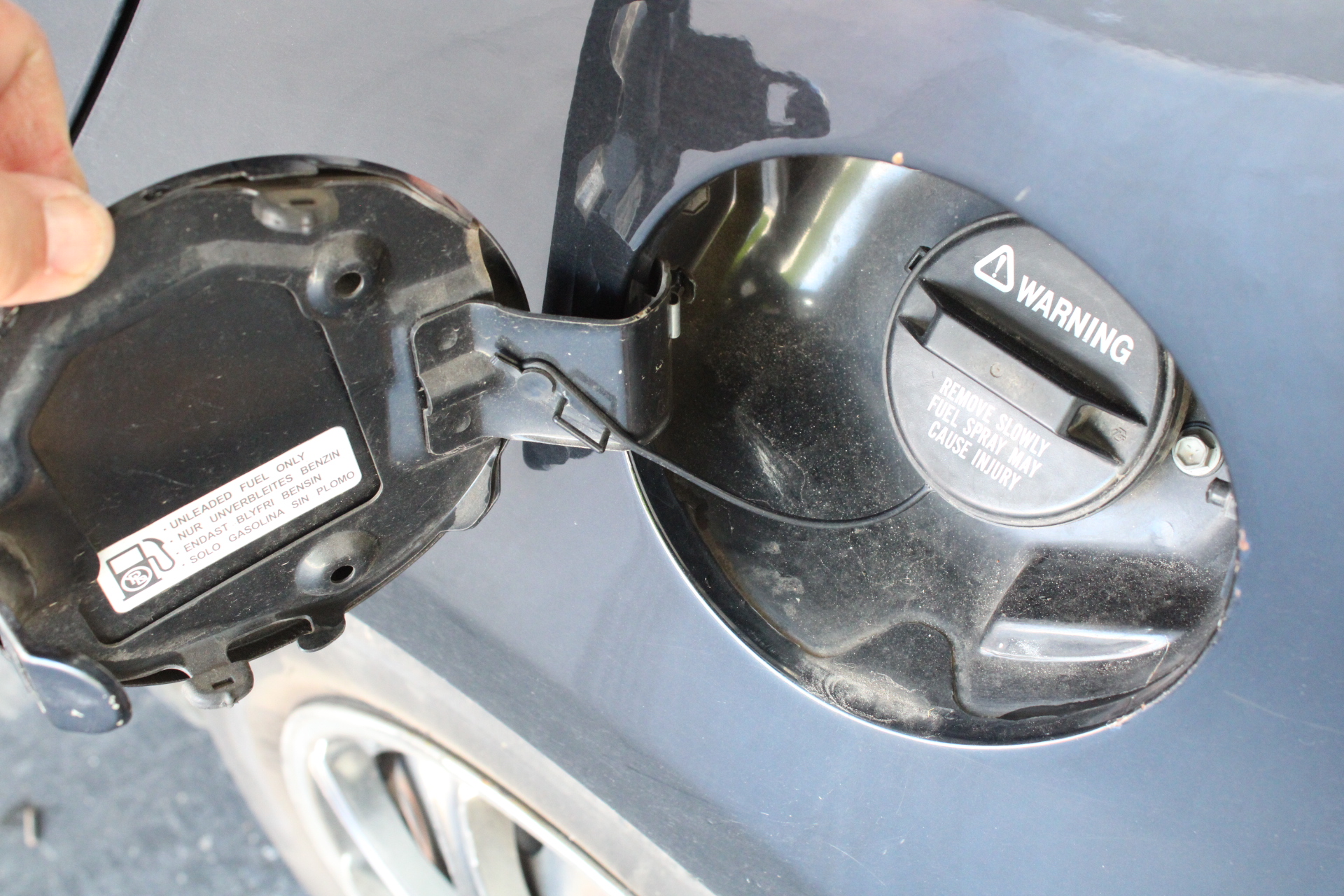 BIJ'OR-Classic 18ct Heavy Rose GoldPlated Filigree Heart Locket-USA,RRP $59