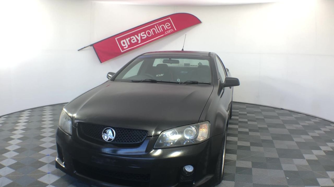 1/100 Scottdale gold bar x 2, 1 Gram Valcumbi bar x 2 & 1g Silver Bar x 2