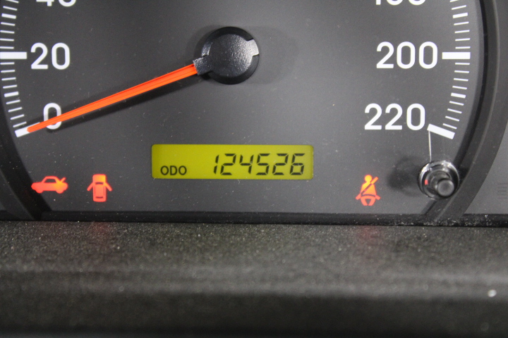 6-7mm White Pearl & Rhinestone Real 18k Gold Plated Bracelet