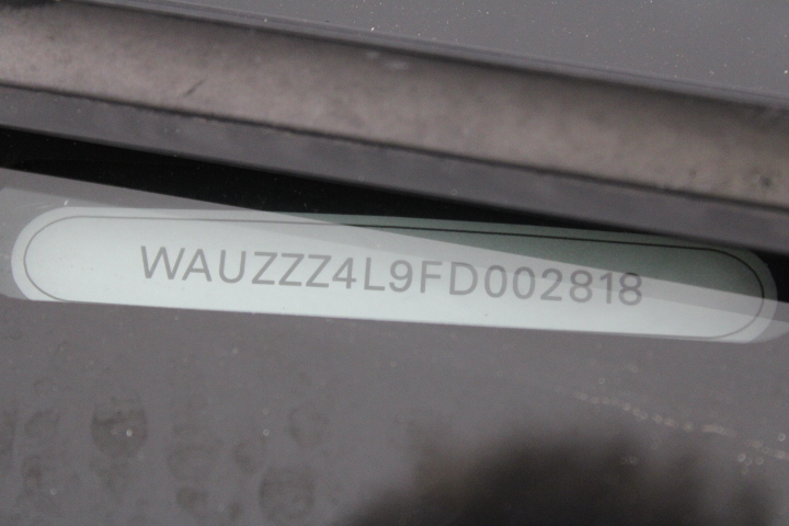 DqG Stunning LADIES 3 Tone Quartz Wristwatch