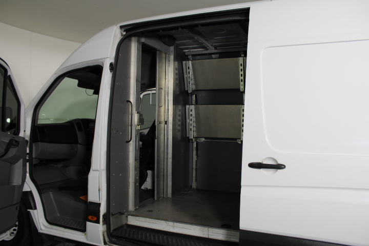 9K YELLOW GOLD 2.00ct F VS LAB DIAMOND PEAR 3 CLAW RING