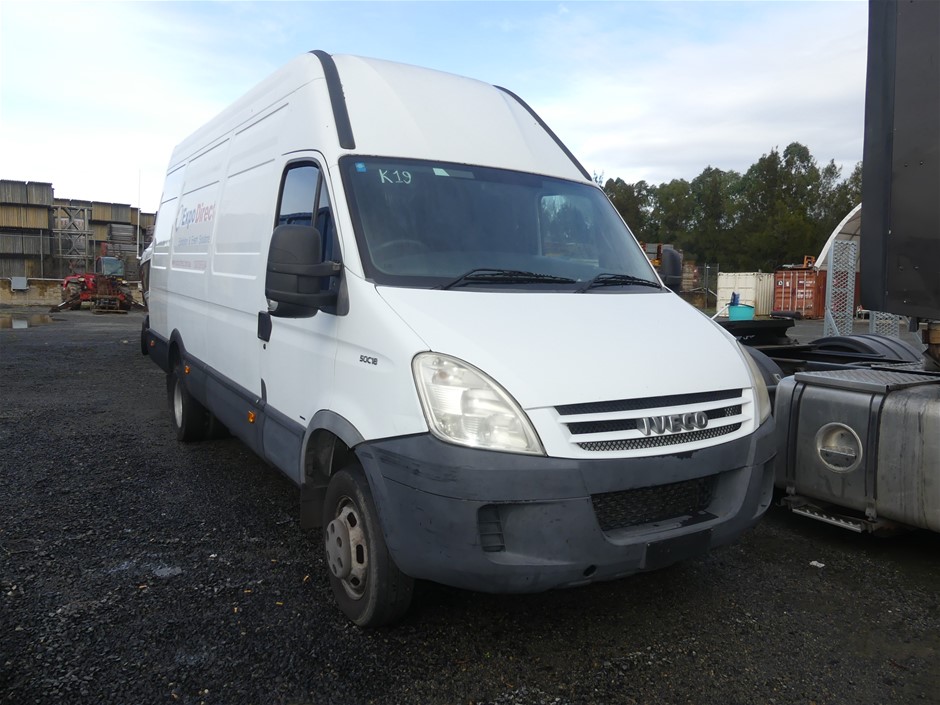 Helen & Joey Estate Cleanskin Cabernet Merlot 2019 (6x 750mL) VIC