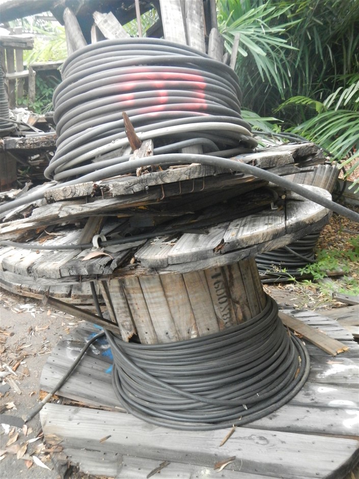 16x Golden Gaytime Biscuits 165g BB: 05/25