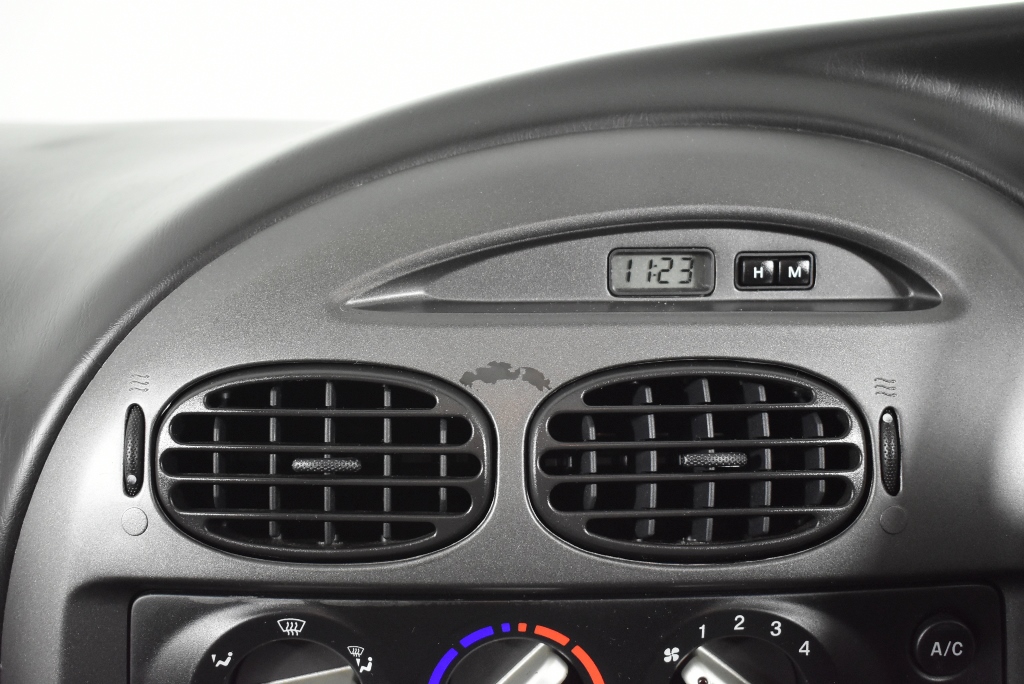 <p>F.e.d Gn1410btg Double Door Freezer</p>