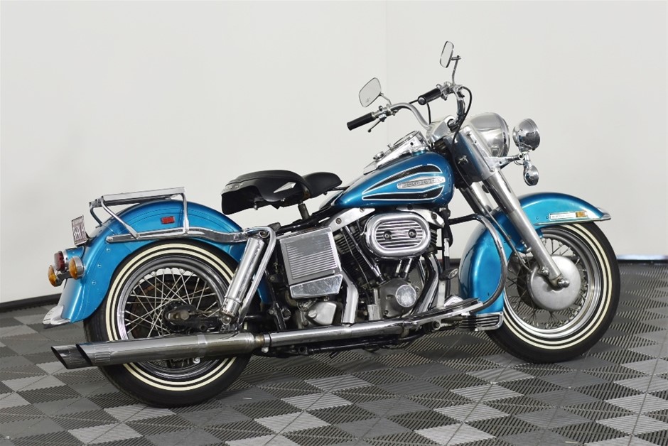 New Quality Small Sized Carry Case with Copper Lugs