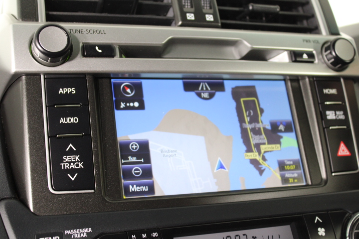 0.16 Carat White 4 round diamonds