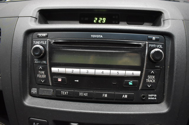 Bulk items, gold diamonds, silver coins