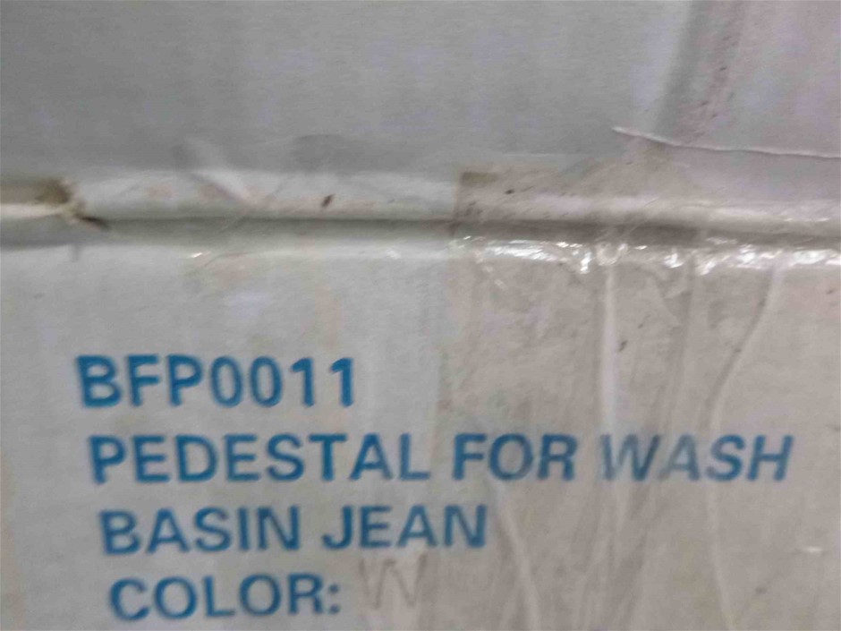 4 Carat round 4 white diamond each CVD Uncertified