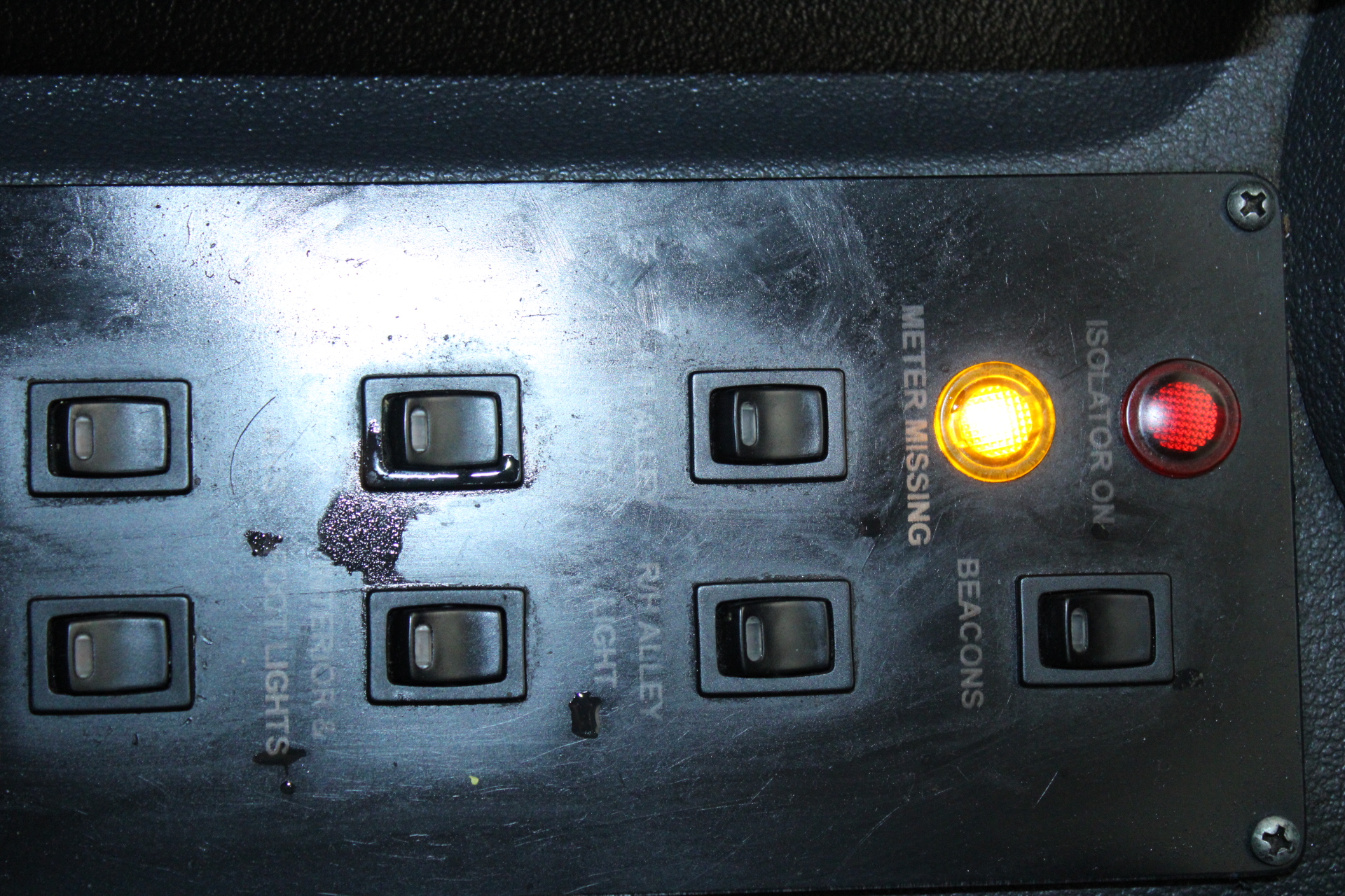 <p>2 x Mevco Roll Bars</p>