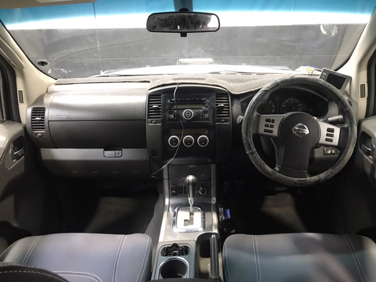 <p>2X Bull Bar Set</p>