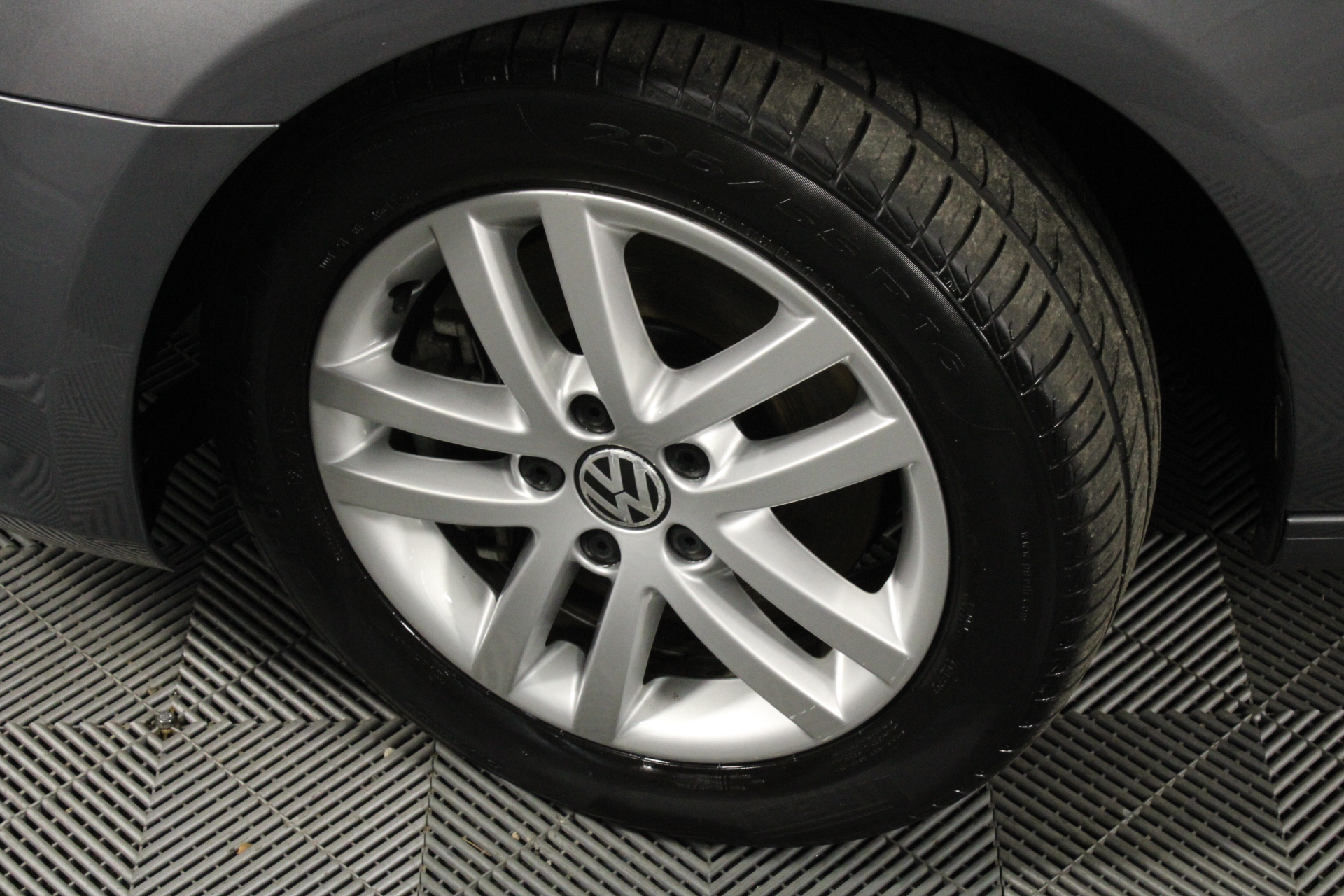 Yellowglen Yellow Sparkling NV (6x 750mL).