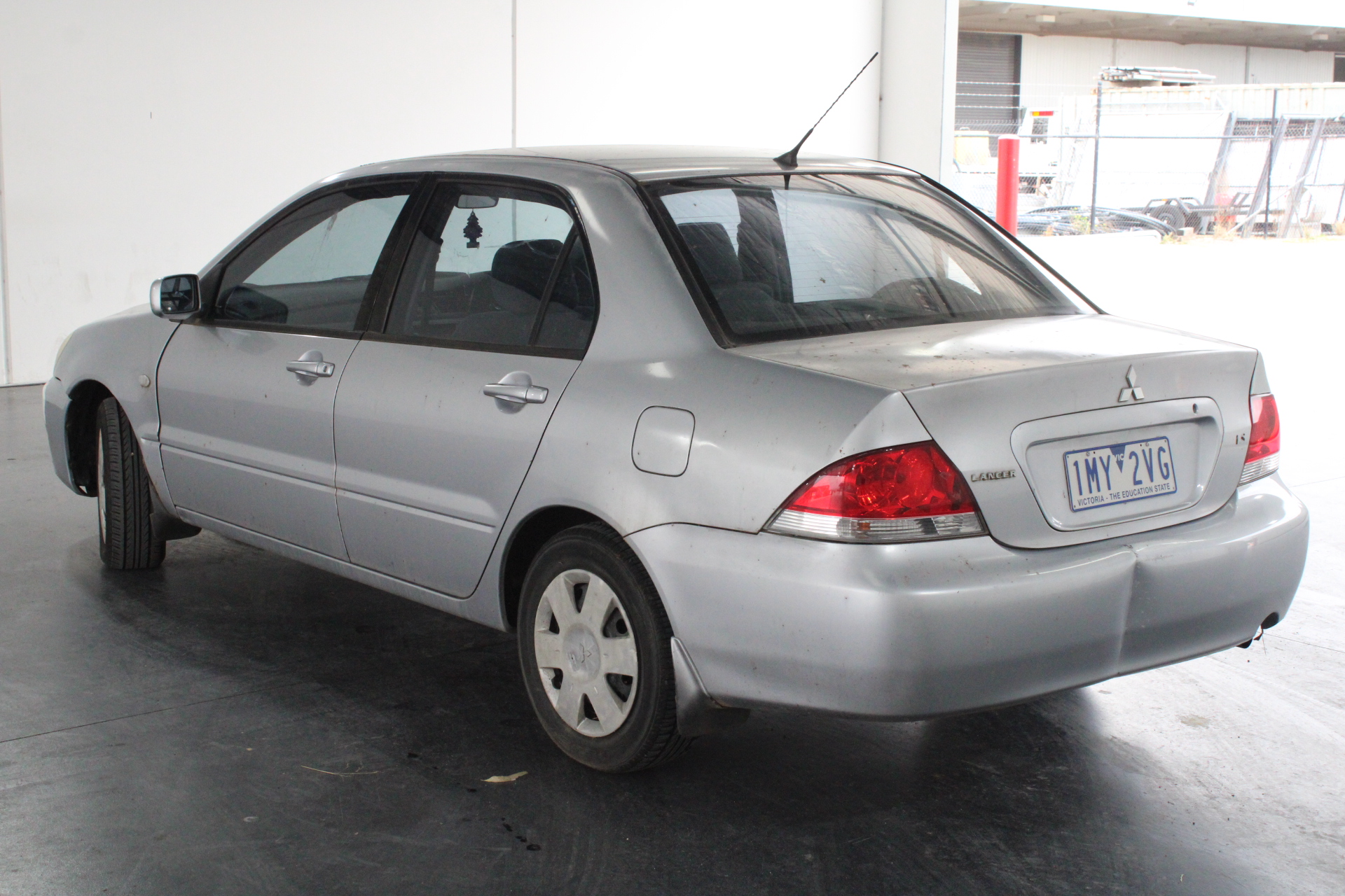 Bulk lots diamond/gemstone rough/magnet