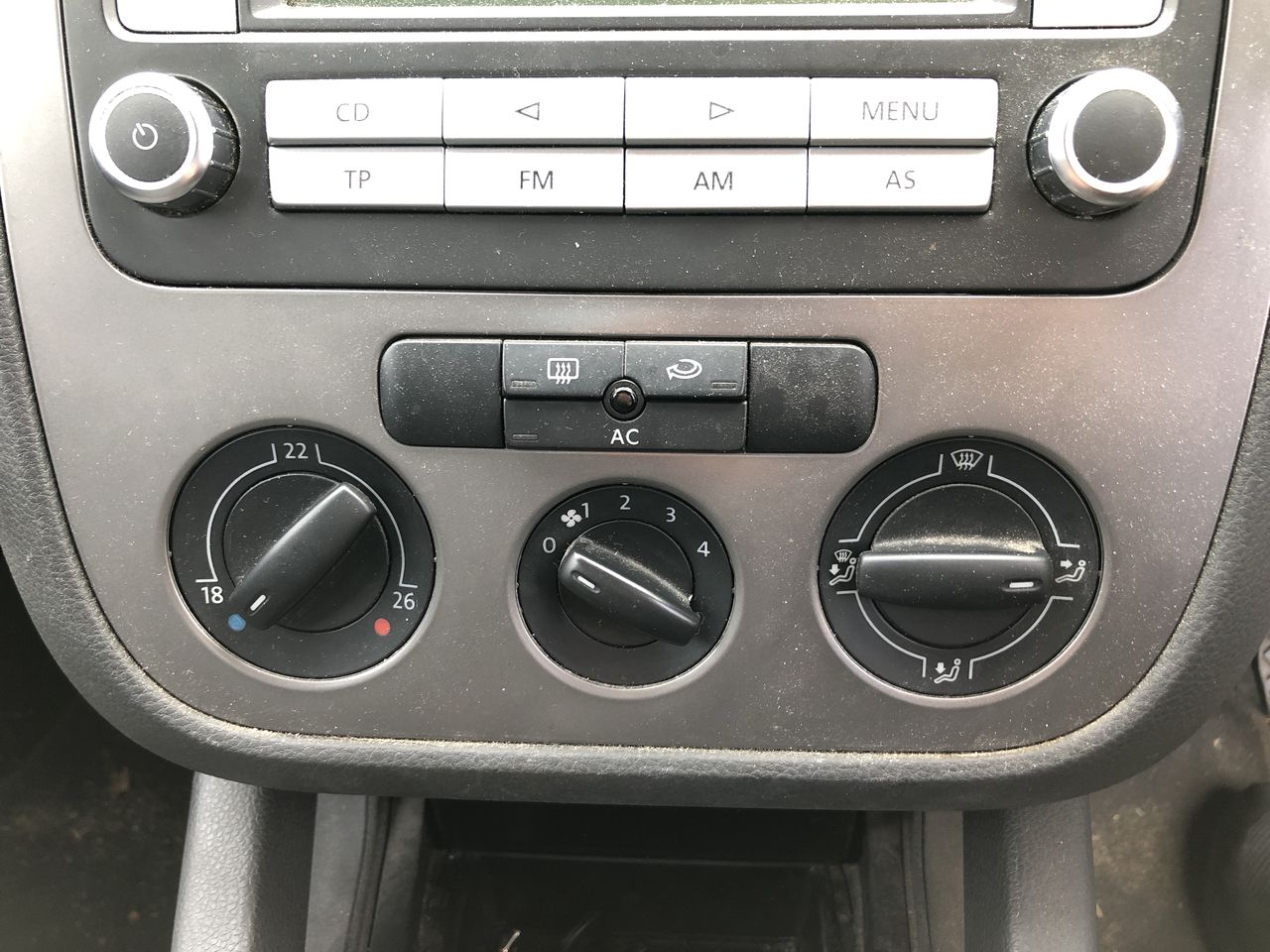 Balancing CC Foundation Tea Tree Natural Pink