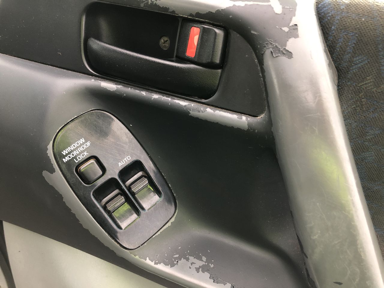 5.46 Carats Color Play Ethiopian Opal