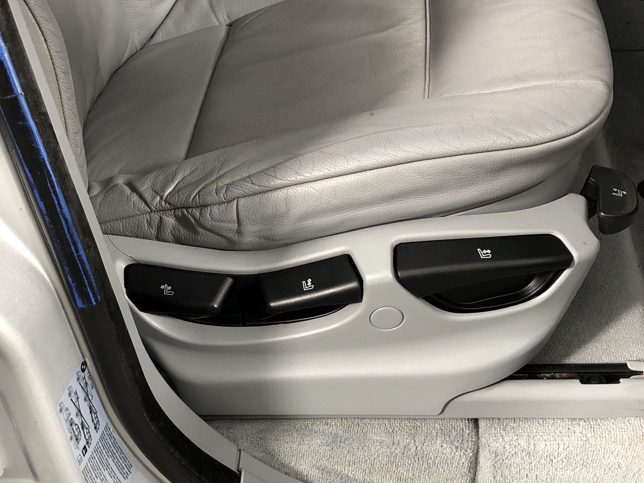 <p>2001 Honda VTR250 Motorcycle</p>