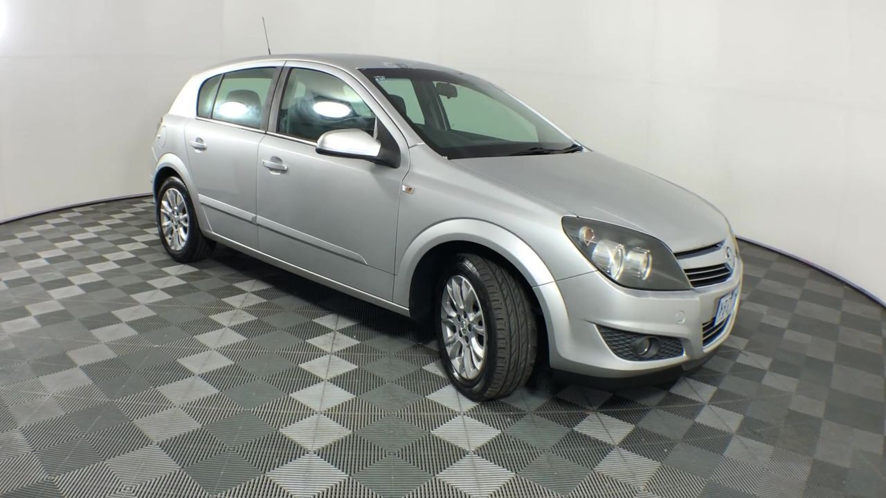 TOSHIBA SATELITE L630 Laptop I5 M430 4GBRAM 640GB Black