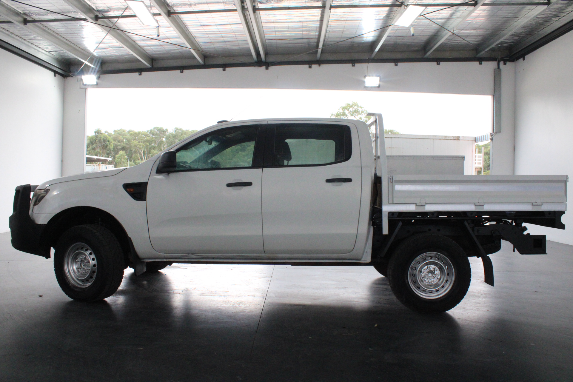 PANASONIC Premium Automatic Bread Maker with Yeast and Fruit/Nut Dispenser,