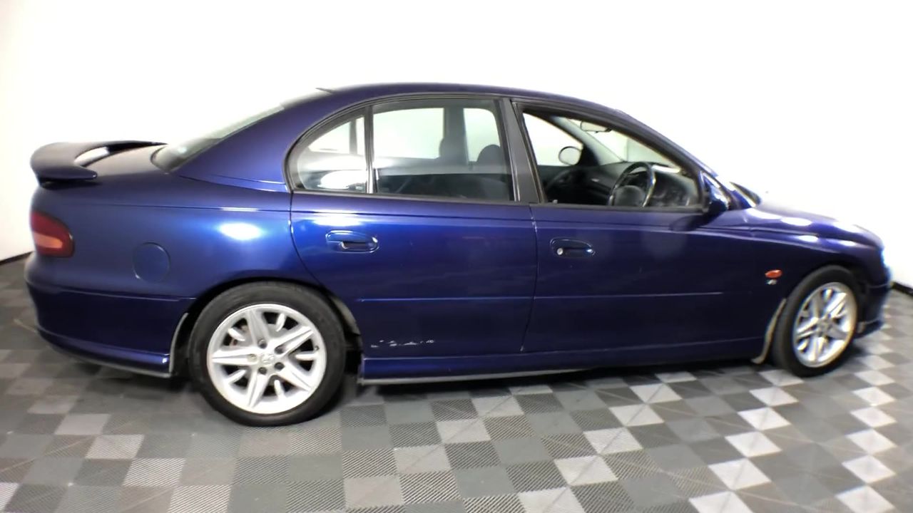 KARCHER BVL 5/1 Bp Cordless Backless Cleaner, Commercial Use, 1.394-276.0.