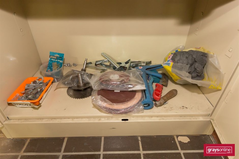 Pallet Comprising of Assorted Drill Presses and Assorted Angle Grinders