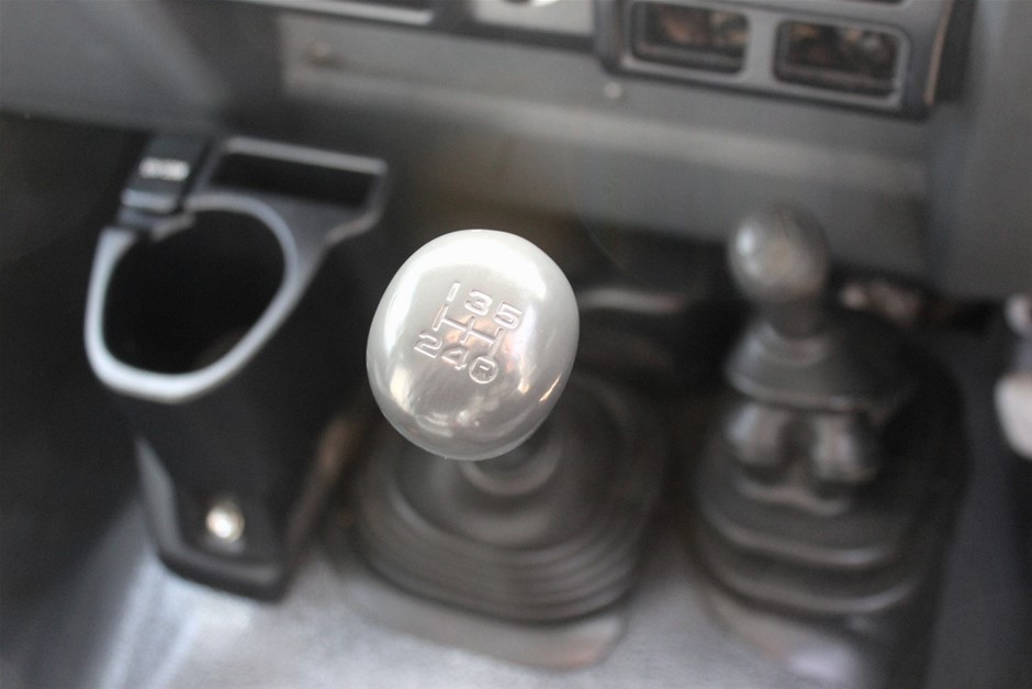 Dual Ram Hydraulic Grapple Attachment to suit 28-36T Excavators (Unused),