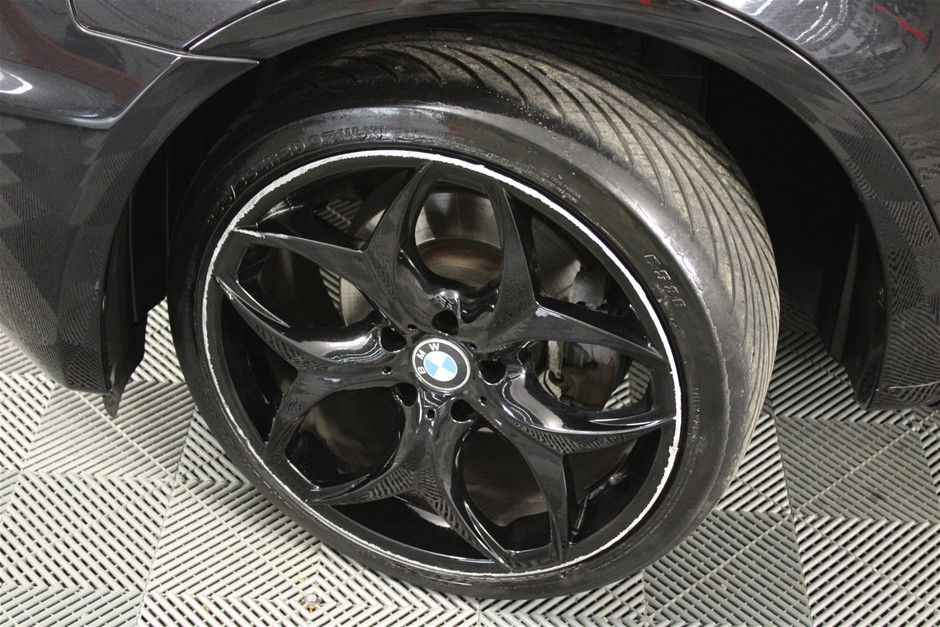 Dual Ram Hydraulic Grapple Attachment to Suit 5T Excavators(Unused),