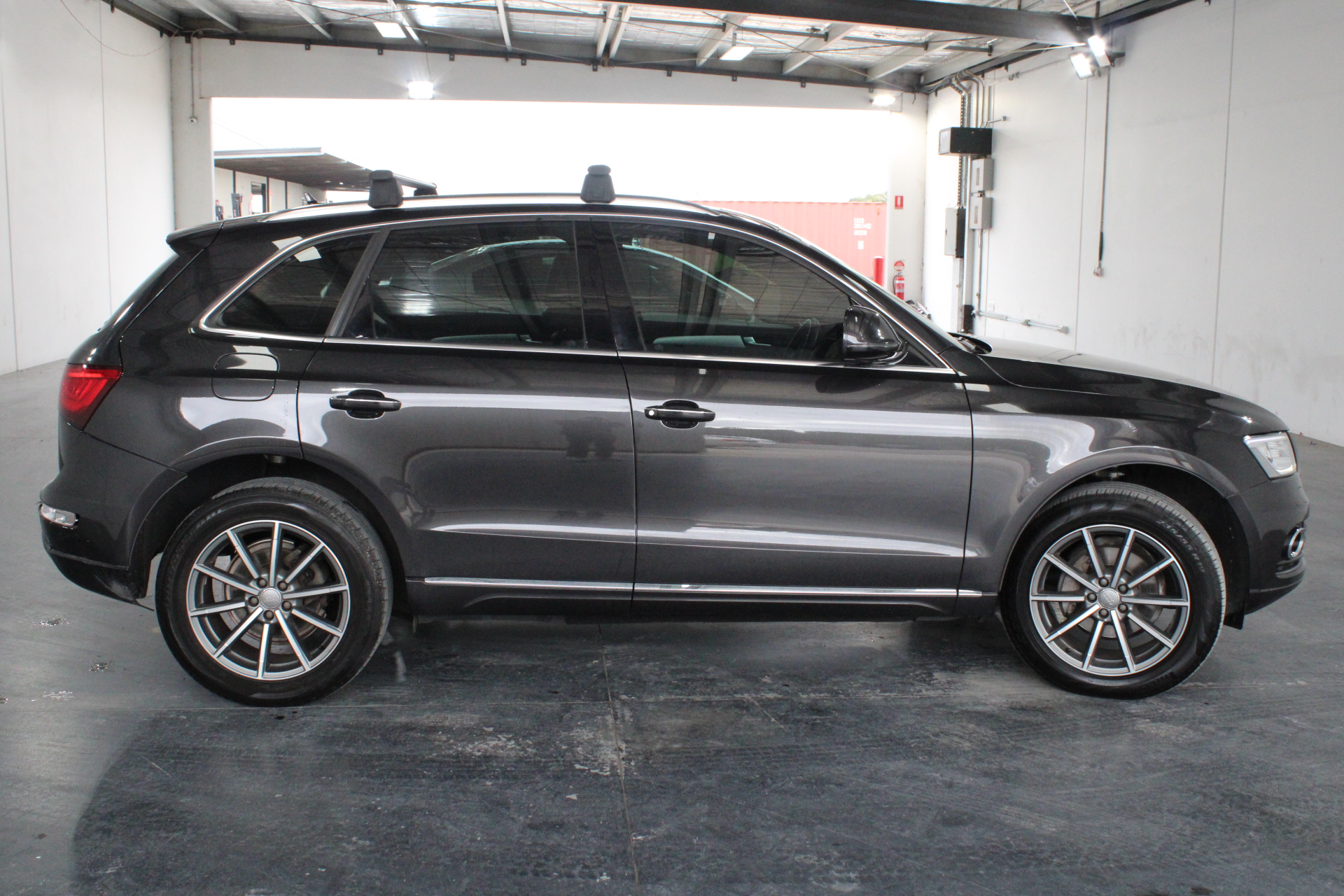 4.00 Carats D/VS1 Lab Grown Diamond - IGI Certified