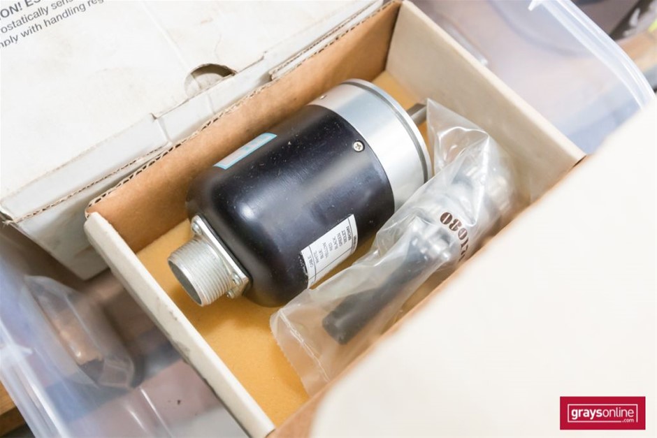 Divici Prosecco Organic NV (6 x 750mL), Italy.