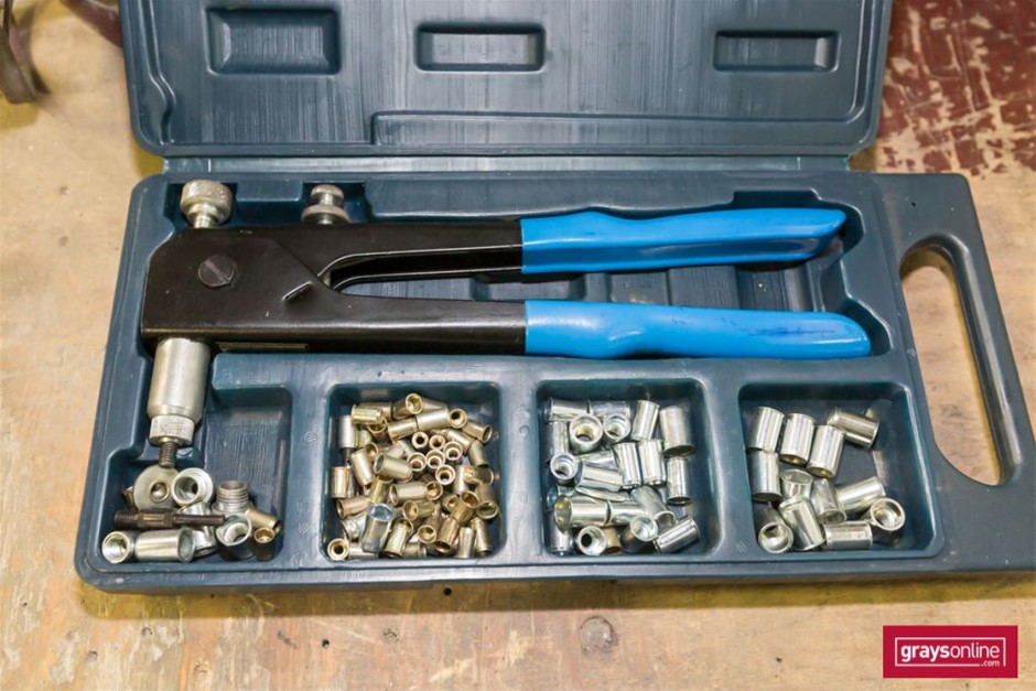 Unisex Black Volcanic Lava Rock Beaded Crystal Initial "E" Bracelet -Yellow