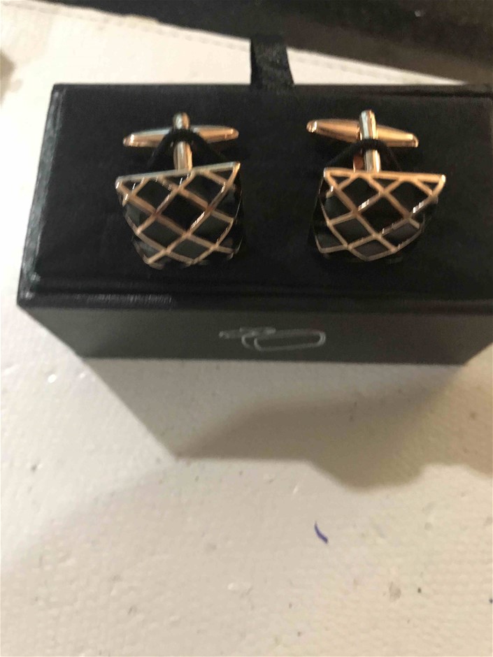 Unisex Black Volcanic Lava Rock Beaded Crystal Initial "N" Bracelet -Yellow