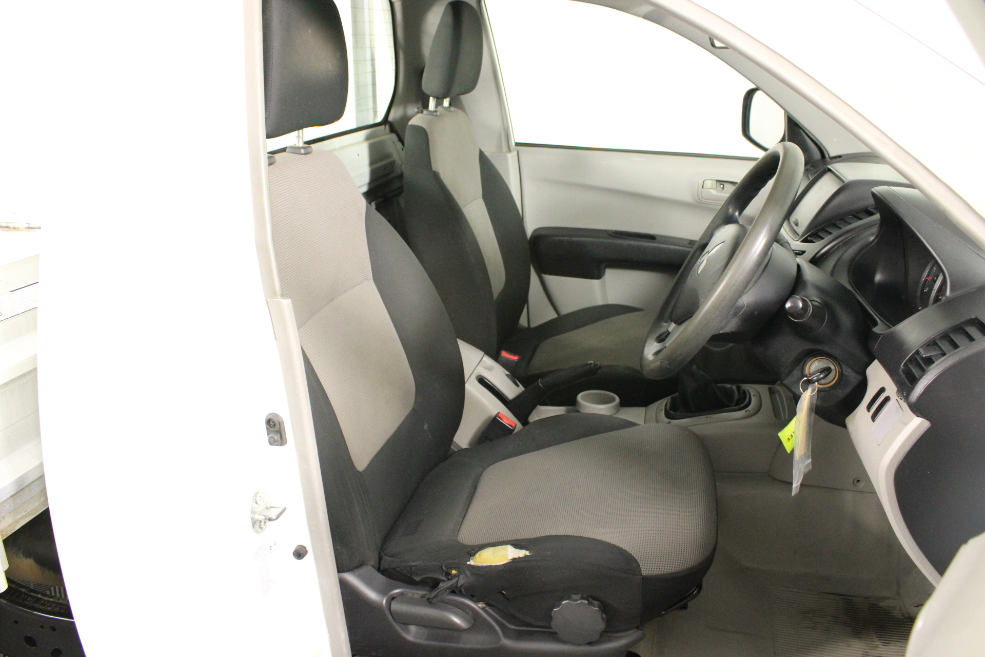 Assorted Leaf Blowers And Garden Power Tools