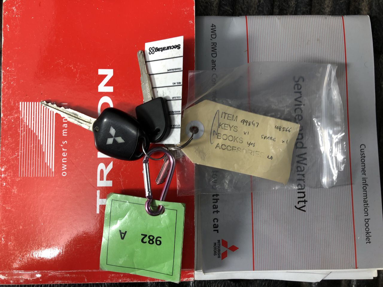 Sony PlayStation 4 CUH-1102A Mixed Model Consoles (Lot of 2)