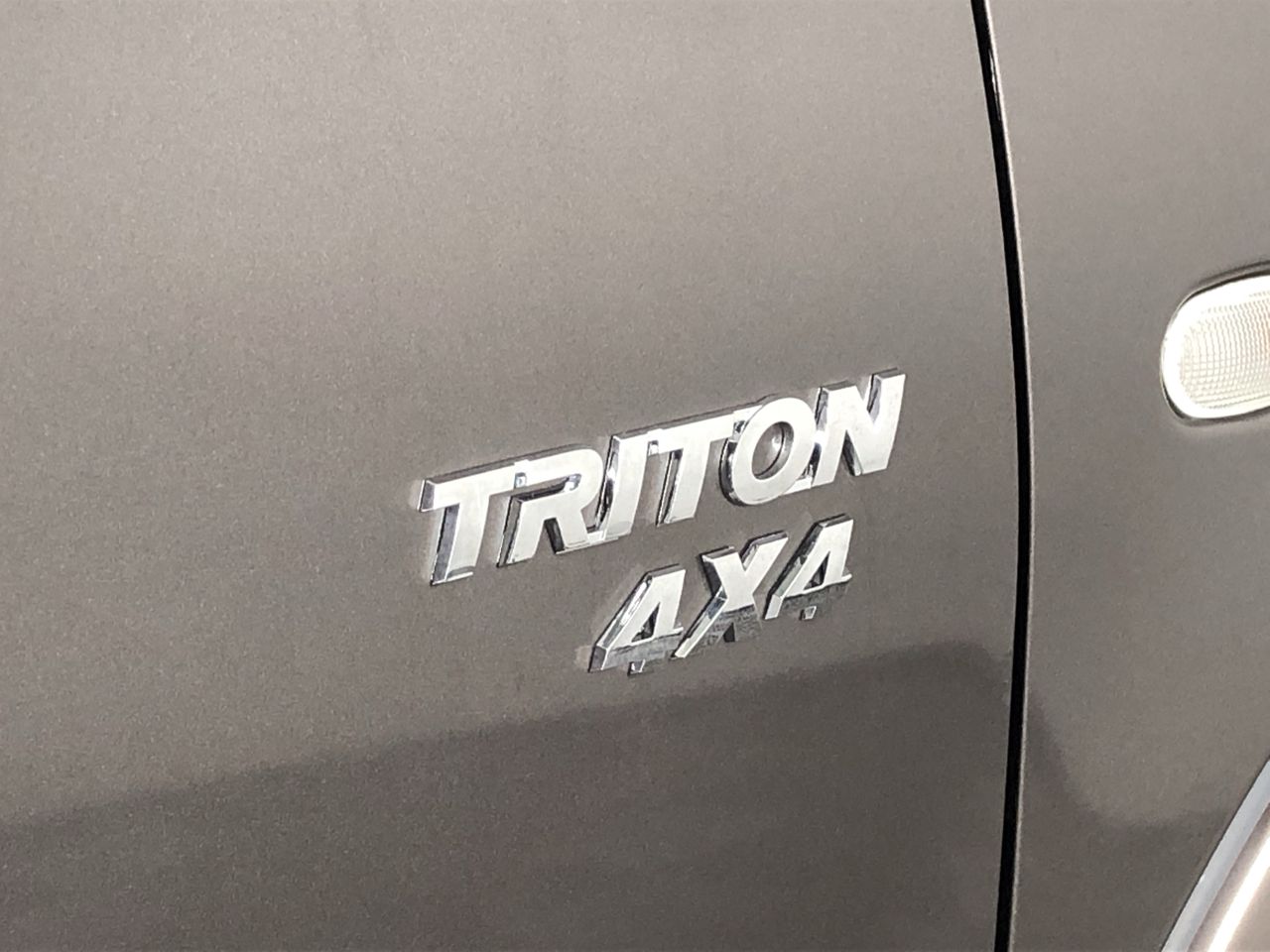 Microsoft Xbox 360 Mixed Model Consoles (Lot of 3)