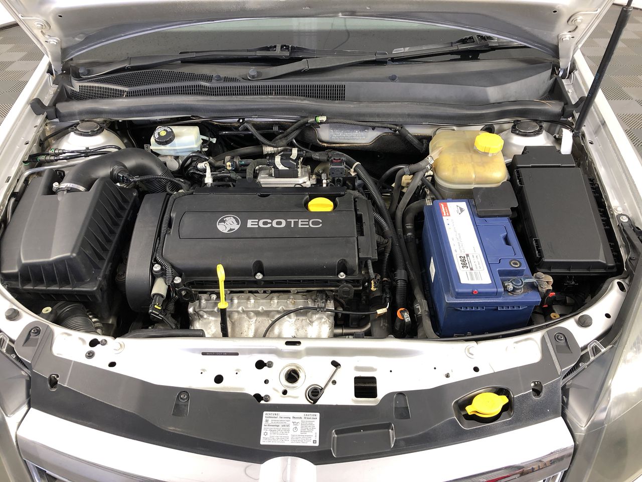 BIJ'OR - Genuine White Black Pearl & Simulated Diamond Earrings RRP $59