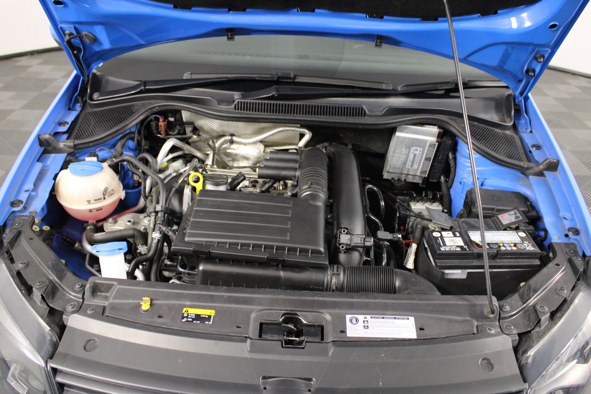 BIJ'OR - Designer White, Pink, Purple Pearl Triple Drop Earrings RRP $59