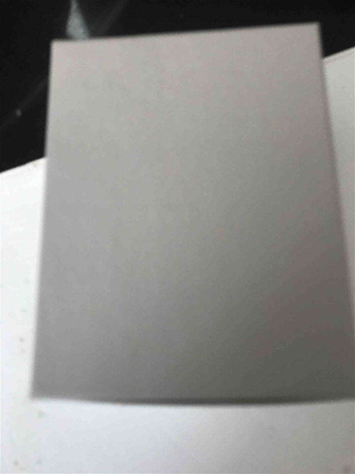 1.00 Carats Brilliant Polish Round Cut White Diamond CVD-Not Certified