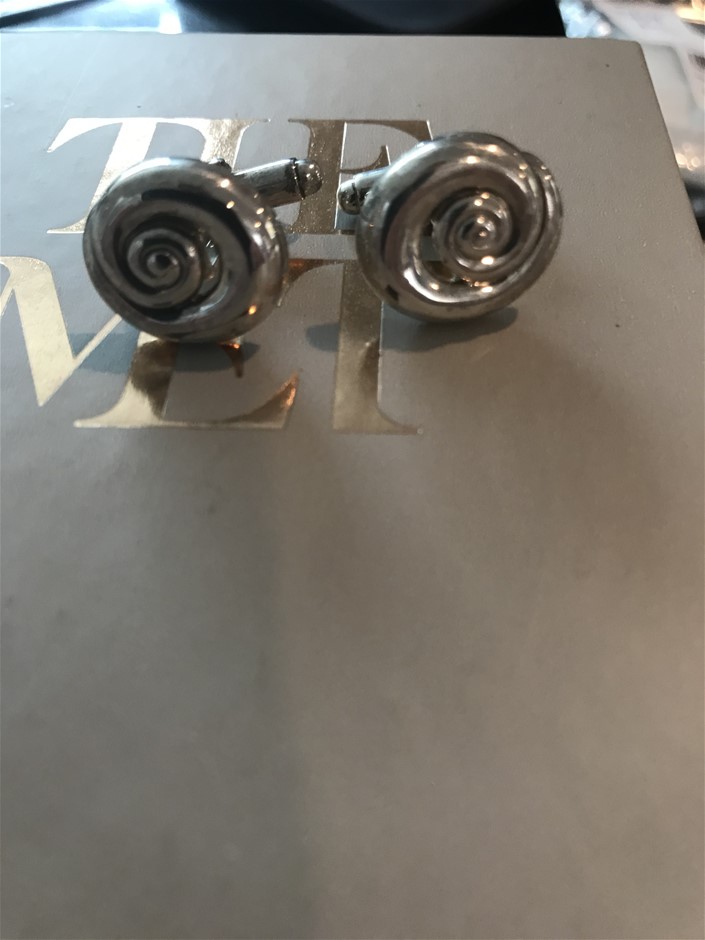 29.29ct One Stone Loose Natural Beryl Golden Yaellow Cushon  With AIG Cert.