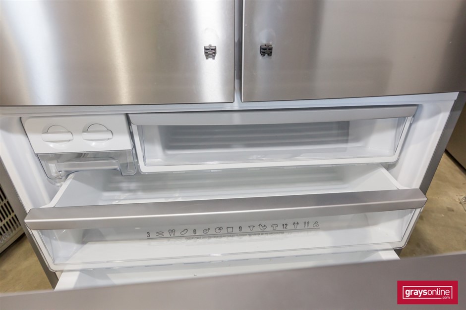 Redbank Emily Brut Cuvee NV (6x 750mL) King Valley, VIC.