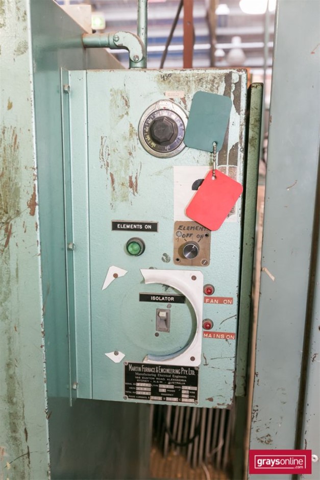 Wolf Blass Red Label Semillon Sauvignon Banc (6x 750mL)