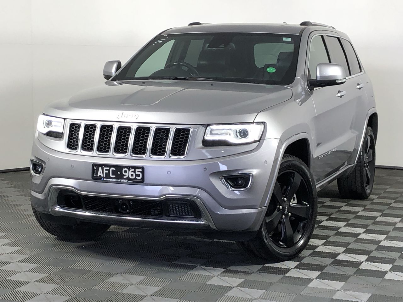 NIKE Unisex Adult Fundamental Towel, Sport Towel, 60 x 120 cm, White/Black.